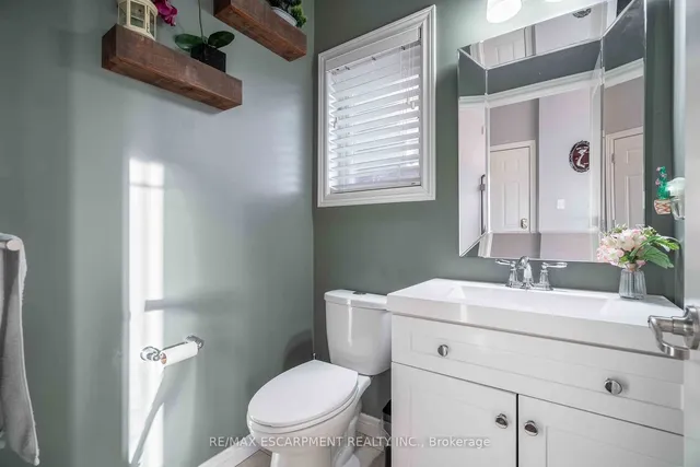 Additional image 20 of 16 Kinsman Dr