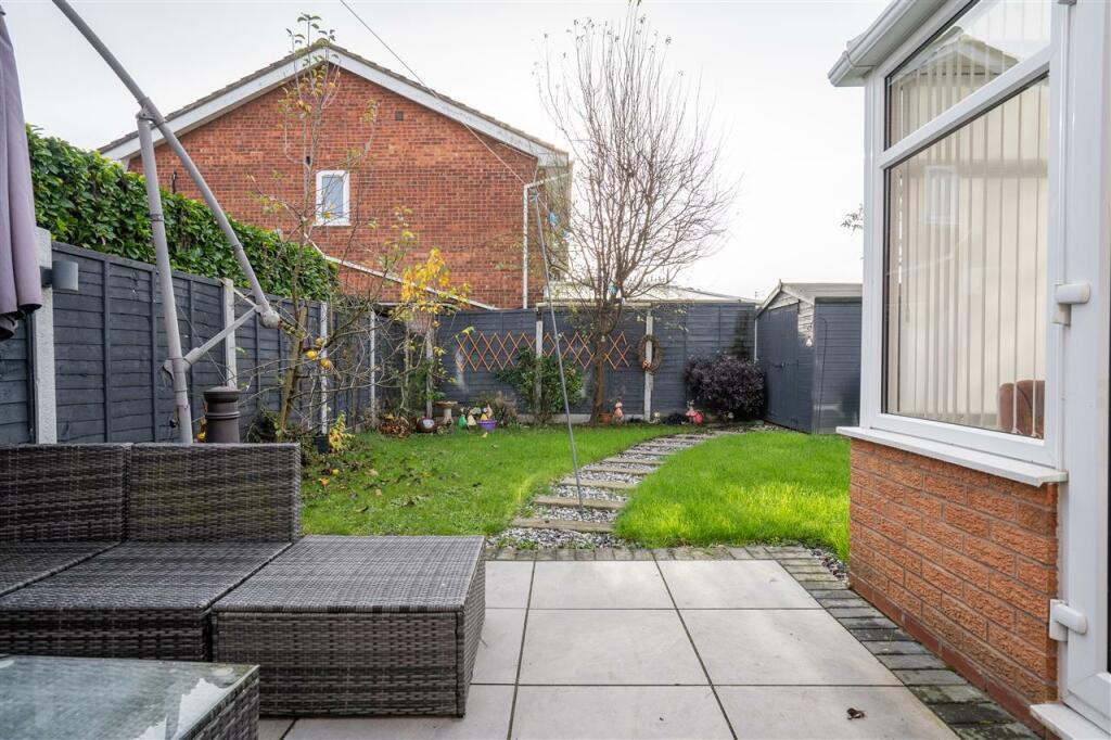 Additional image 16 of Willow Close, Tamworth