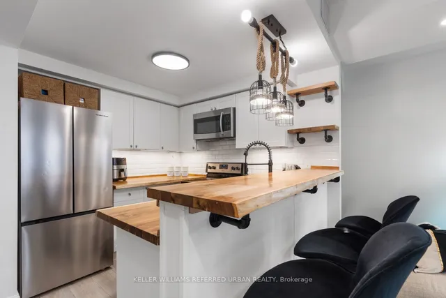 Additional image 13 of 760 Lawrence Ave Unit 28