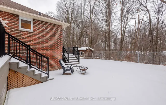 Additional image 34 of 44 Regentview Dr