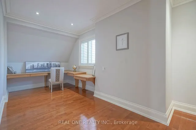 Additional image 33 of 231 Churchill Ave