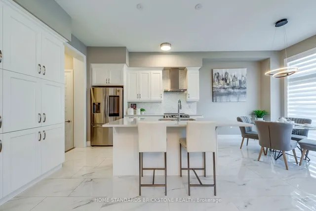 Additional image 14 of 1458 Everest Cres