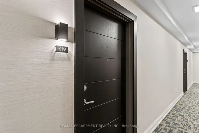 Additional image 3 of 212 King William St Unit 619