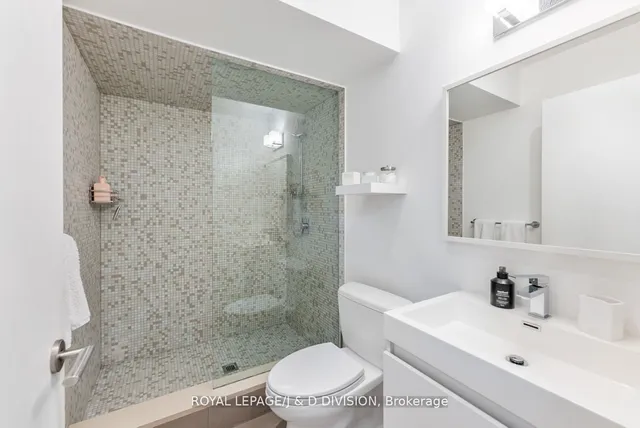 Additional image 17 of 13 Barfield Ave