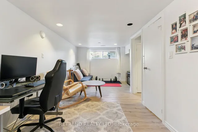 Additional image 36 of 58 Broadpath Rd