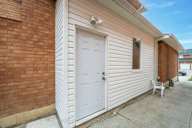 Additional image 28 of 10 Hedgerow Ave