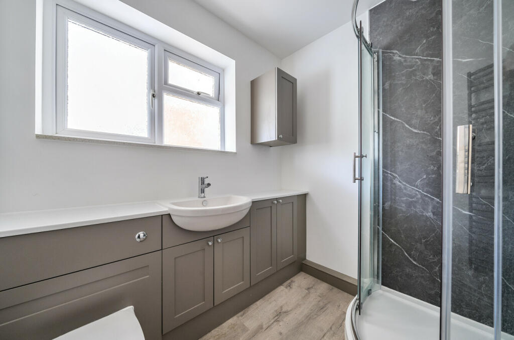 Additional image 10 of Willow Crescent, Warminster, BA12