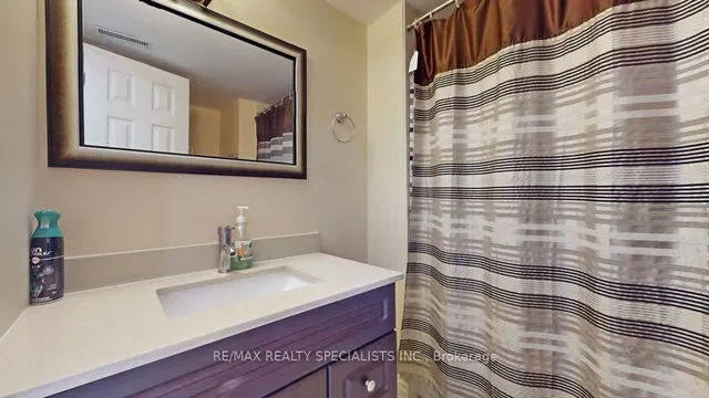 Additional image 37 of 53 Heatherglen Dr