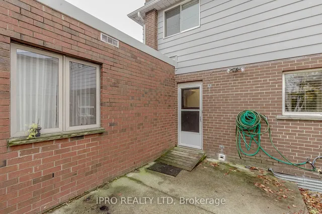 Additional image 34 of 95 Willowridge Rd