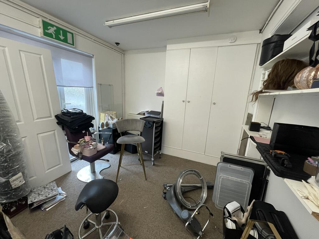 Additional image 5 of 142 New Road, Bromsgrove, Worcestershire, B60