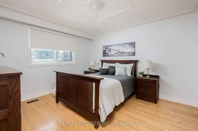 Additional image 14 of 71 Allanhurst Dr