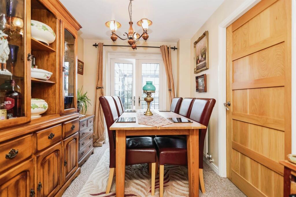 Additional image 5 of Macdonald Close, Tividale, OLDBURY