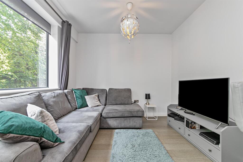 Additional image 7 of Everard Close, St. Albans
