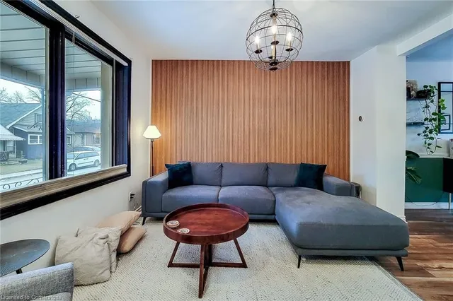 Additional image 28 of 49 East 31st St