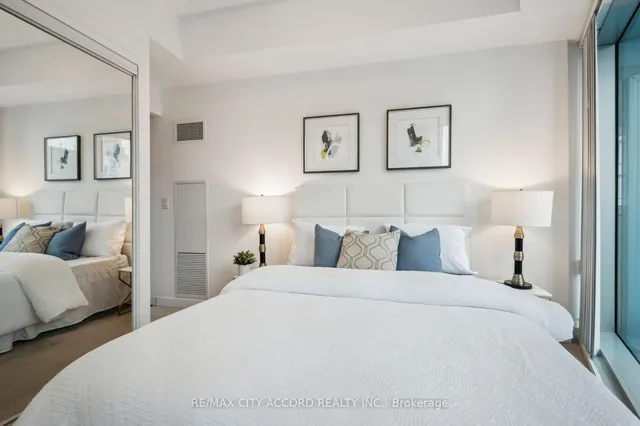 Additional image 19 of 14 York St Unit 3511