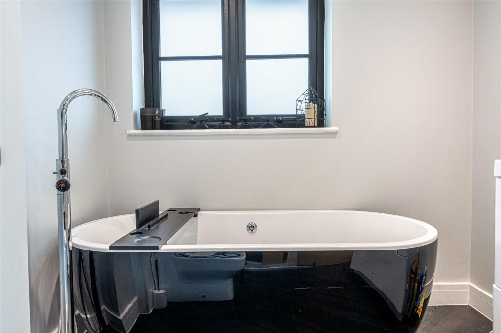 Additional image 34 of Coton Lane, Tamworth, Staffordshire, B79