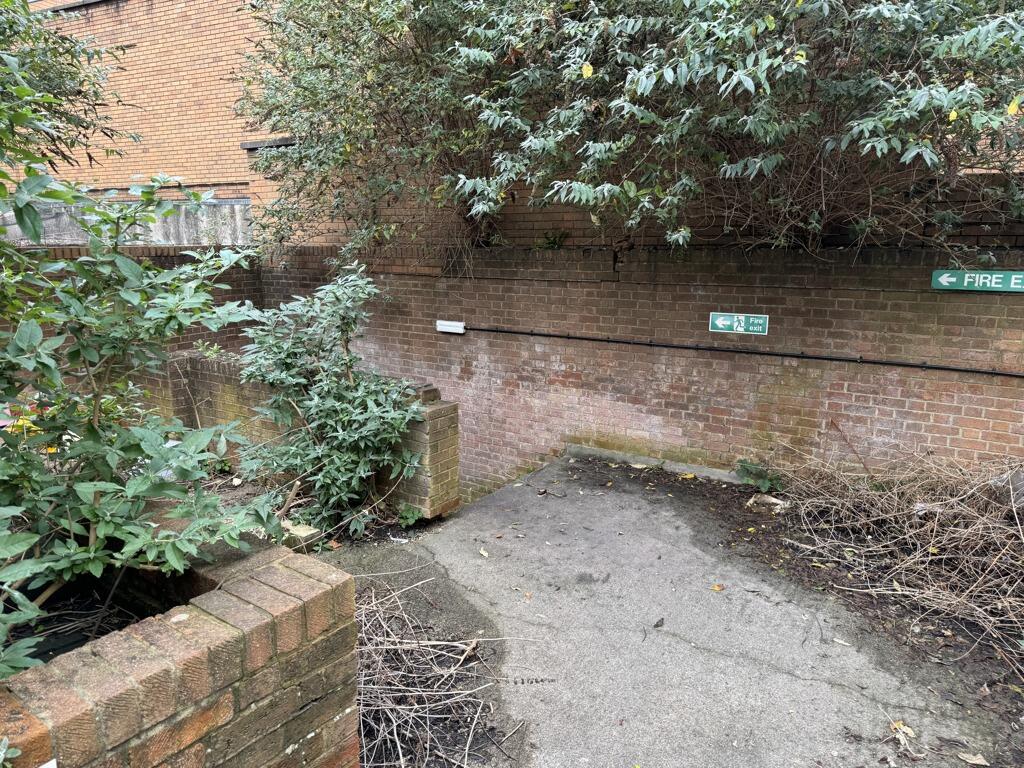 Additional image 10 of 15- 17 Middle Street, Yeovil, Somerset, BA20 1LF