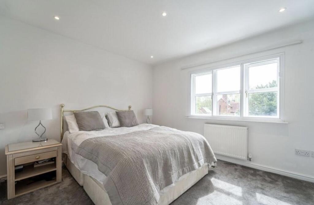 Additional image 8 of Dickens Heath Road, Solihull