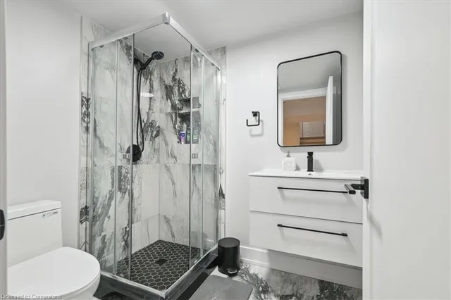 Additional image 33 of 72 West 25th St