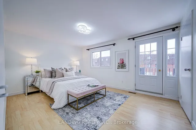 Additional image 14 of 210 Sprucewood Crt