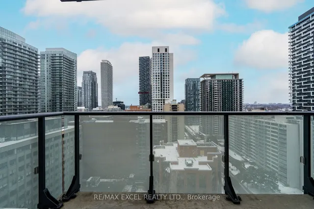 Additional image 25 of 161 Roehampton Ave Unit 1913