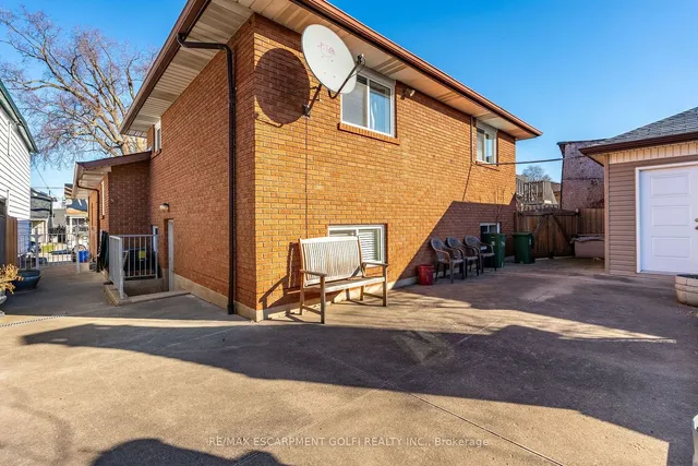 Additional image 34 of 222 Wood St