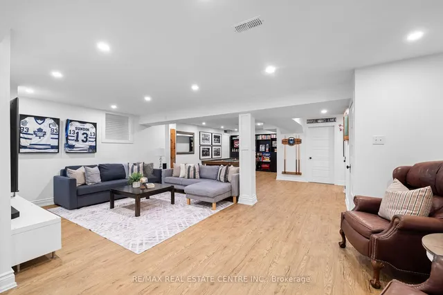 Additional image 32 of 4294 Sarazen Dr