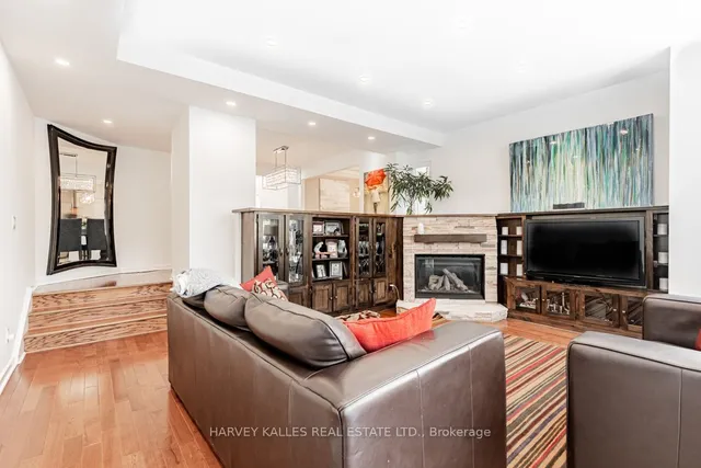 Additional image 21 of 144 Armour Blvd