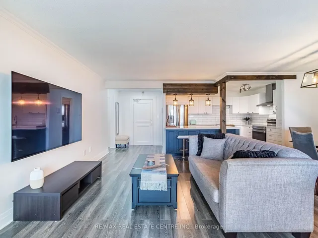 Additional image 13 of 716 The West Mall Unit 1111