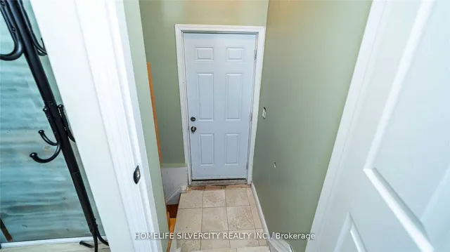 Additional image 29 of 7 Newbridge Cres