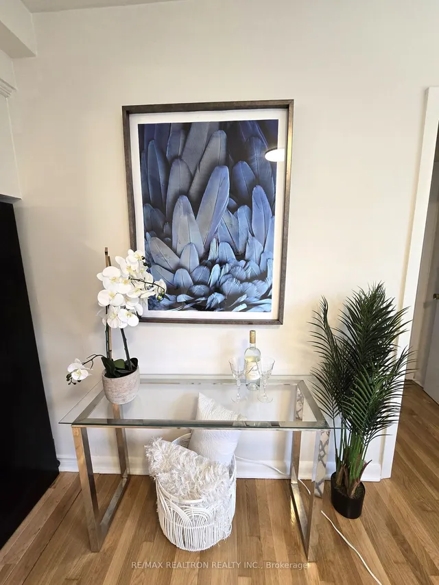 Additional image 2 of 1 St. Marks Rd