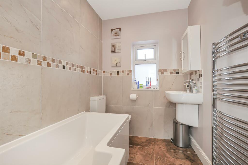 Additional image 14 of Birchwood Way, Park Street, St. Albans