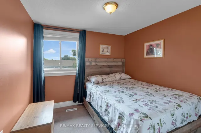 Additional image 24 of 50 Carisbrooke Crt Unit 50