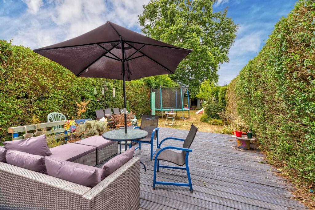 Additional image 3 of Barnfield Road, Harpenden, Hertfordshire, AL5