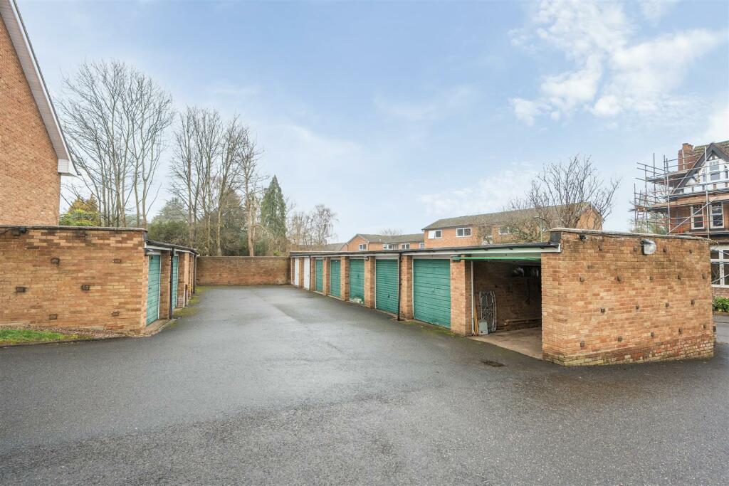 Additional image 10 of Elm Lodge, Fentham Road, Hampton-In-Arden