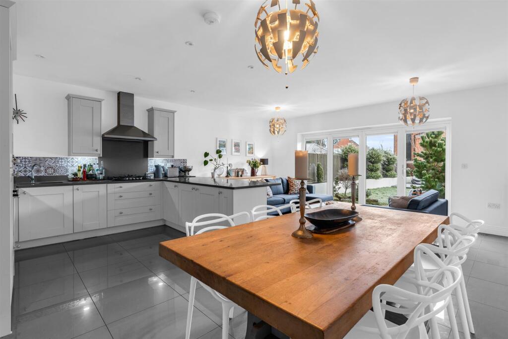 Additional image 5 of Butterwick Way, Welwyn