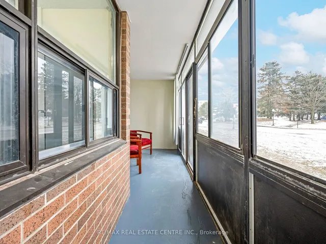 Additional image 38 of 15 Kensington Rd Unit 101