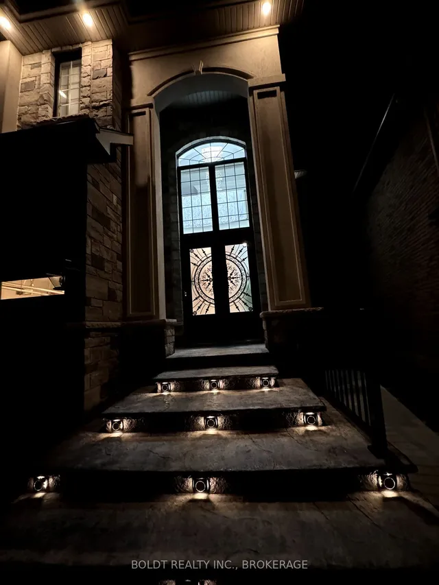 Additional image 3 of 47 Lorupe Crt