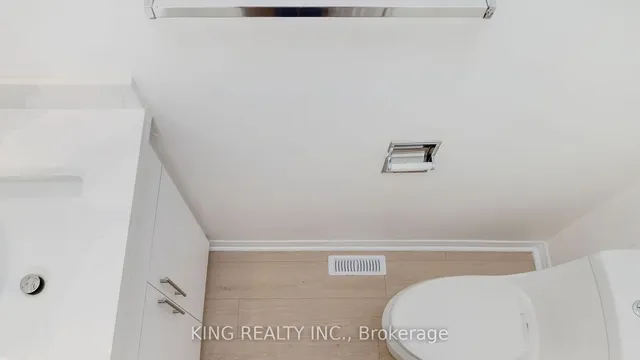 Additional image 14 of 8 Hummingbird Crt