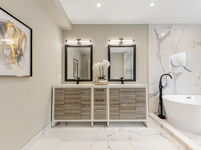 Additional image 20 of 19 DONALDA Cres