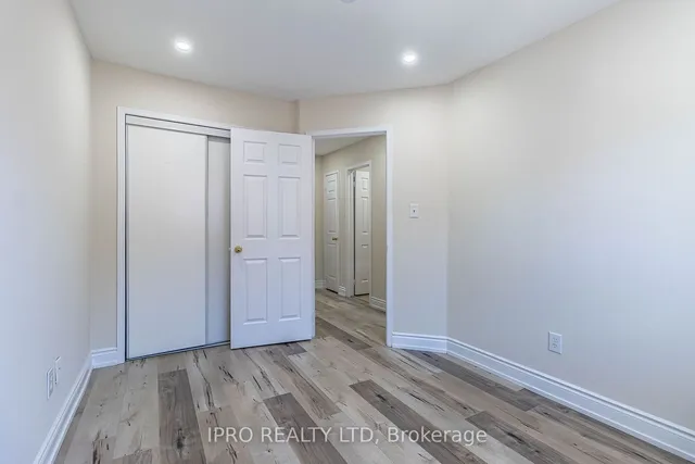 Additional image 37 of 43 Axelrod Ave