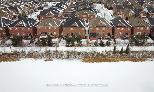 Additional image 37 of 394 Bessborough Dr