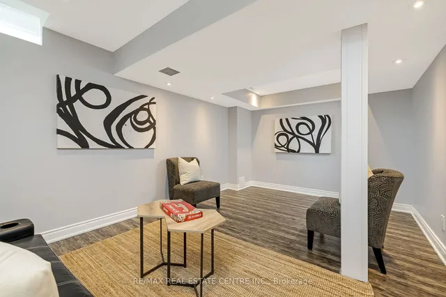 Additional image 20 of 1395 Costigan Rd