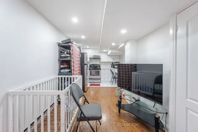 Additional image 35 of 114 Penbridge Circ