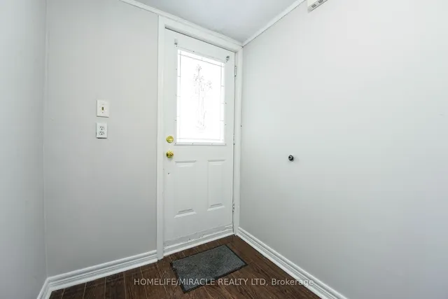 Additional image 33 of 102 Jade Cres