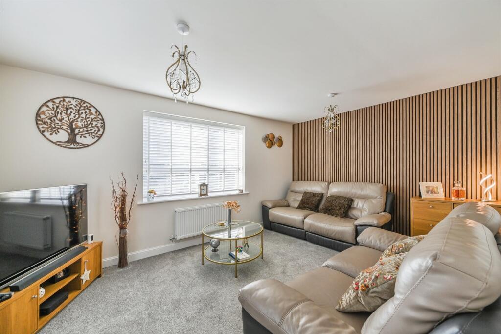 Additional image 18 of Hedley Close, Tamworth