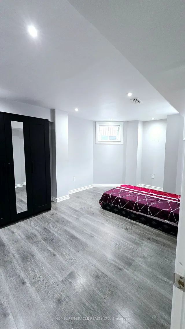 Additional image 10 of 33 Atira Ave