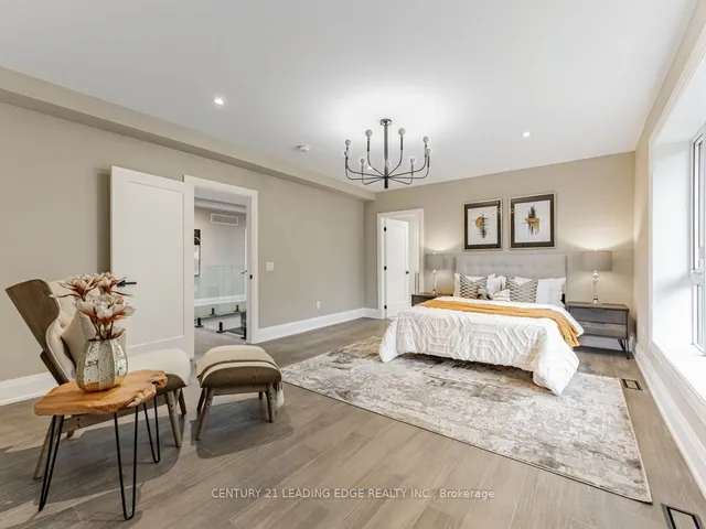 Additional image 19 of 19 DONALDA Cres