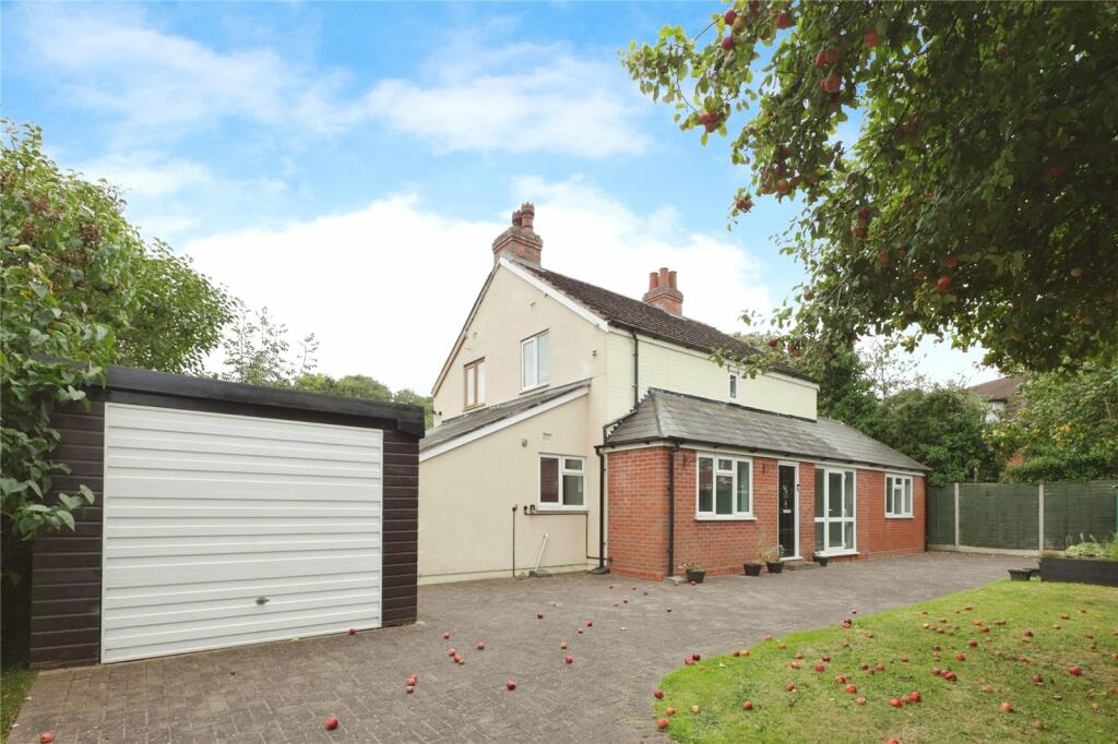 Addison Place, Water Orton, Birmingham, Warwickshire, B46