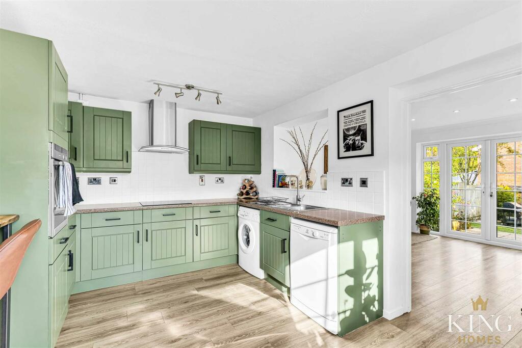 Additional image 4 of Stoneleigh Close, Redditch